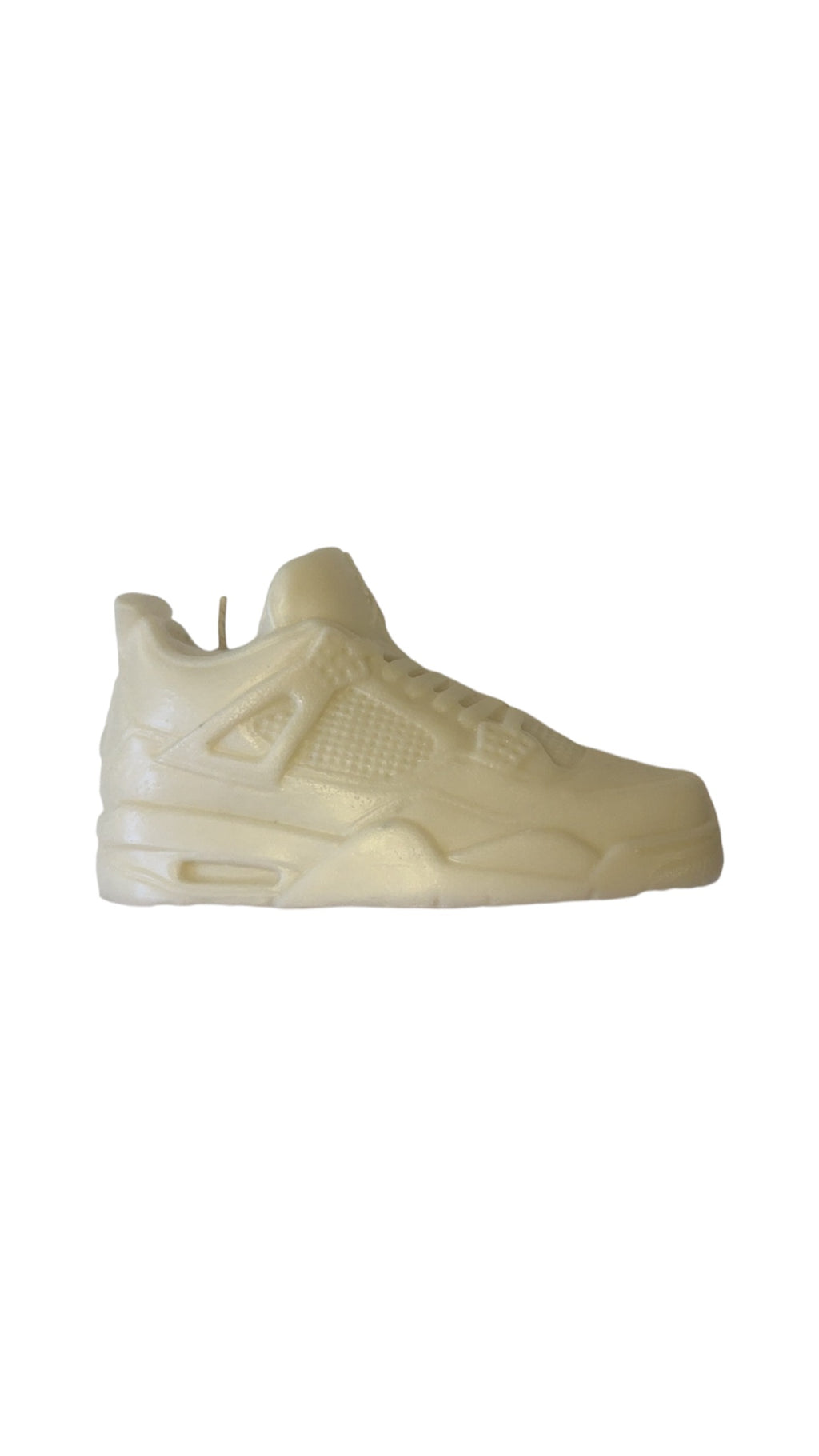 AJ4 Candle image 0