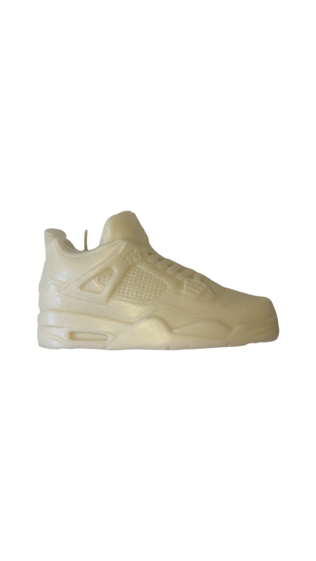 AJ4 Candle image 0